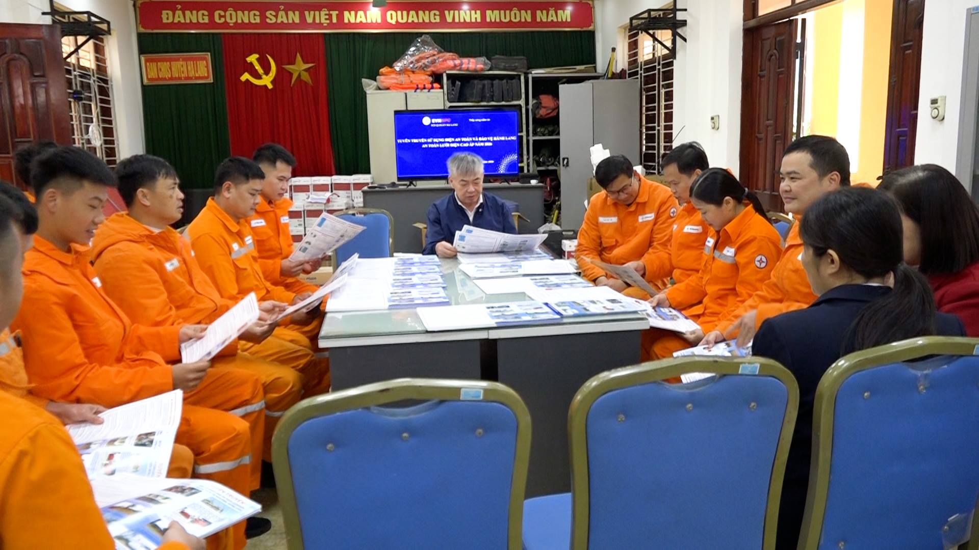 anh tin bai